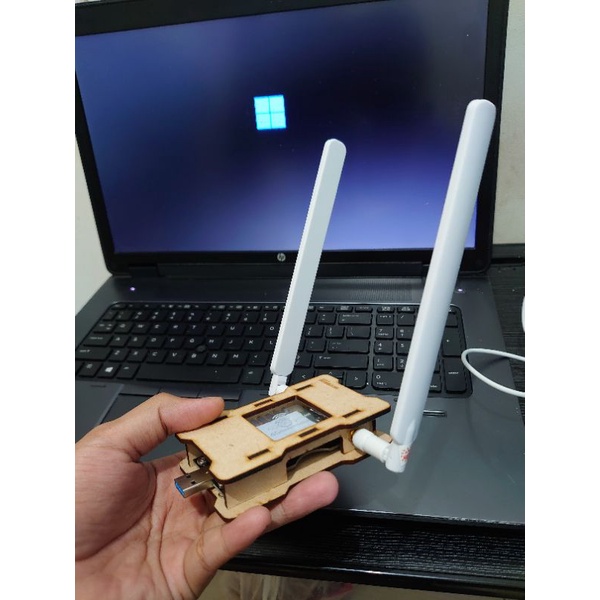 Adapter & case modem LT4220 FREE EM7305