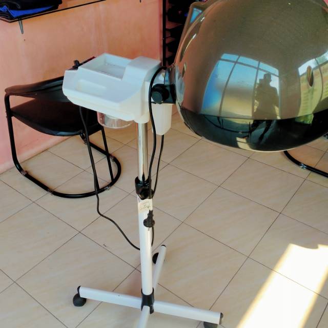 Steamer rambut merk takeda