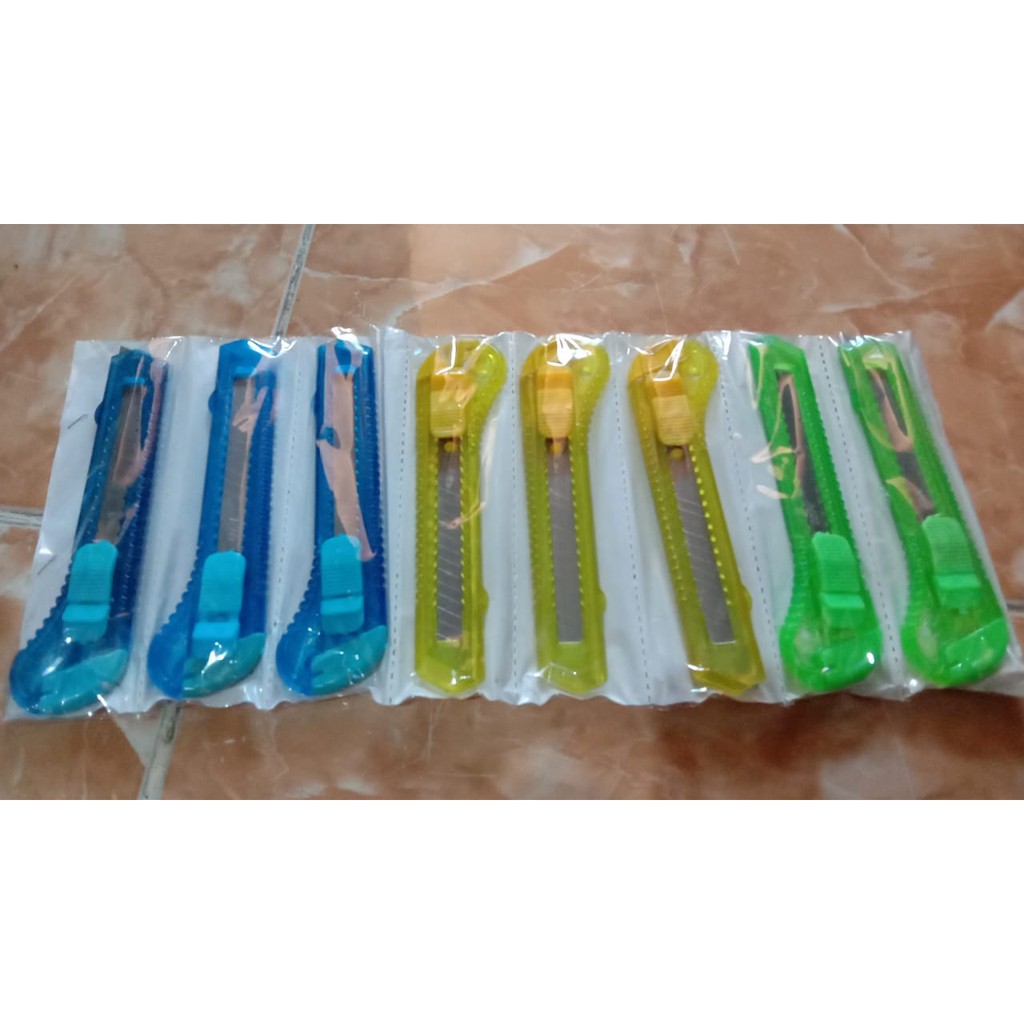 

SOS - Pisau Cutter Serbaguna / Pisau Cutter Besar