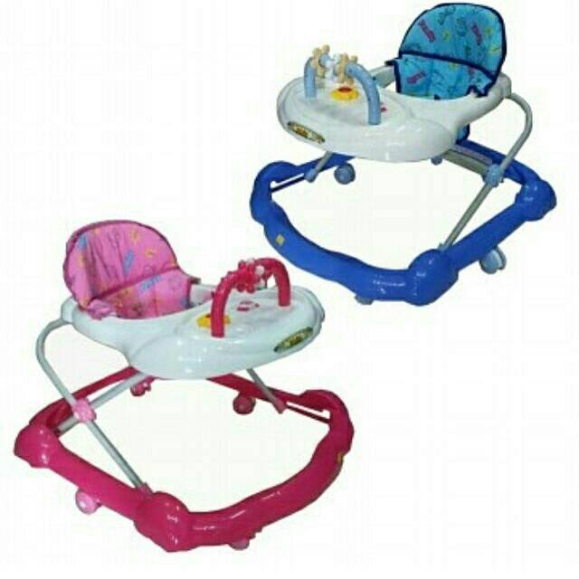 Baby Walker Family 136