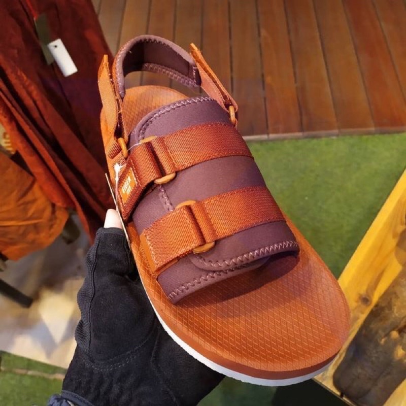 Eiger001 Sandal Strap Slip-On Marshall Ws, Maroon 6490 | Sandal Wanita