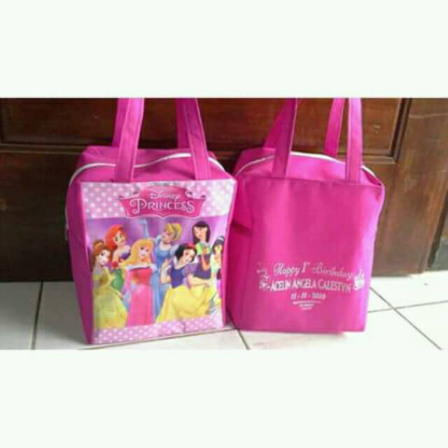 

Souvenir goodybag ultah