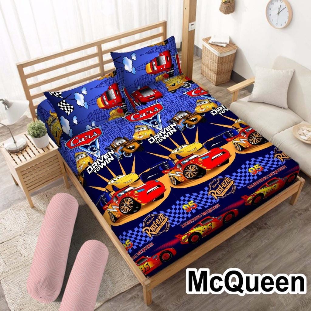 SPREI MOTIF CARS MOBIL MC QUEEN UK 120X200 , 180X200 / SPREI KARAKTER CARS MOBIL / SEPRAI CARS SPREI