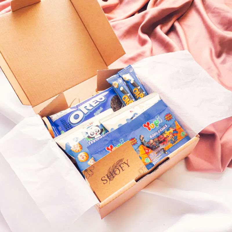 

Snack Giftbox START FROM 15K// ig: kedaynyemil_