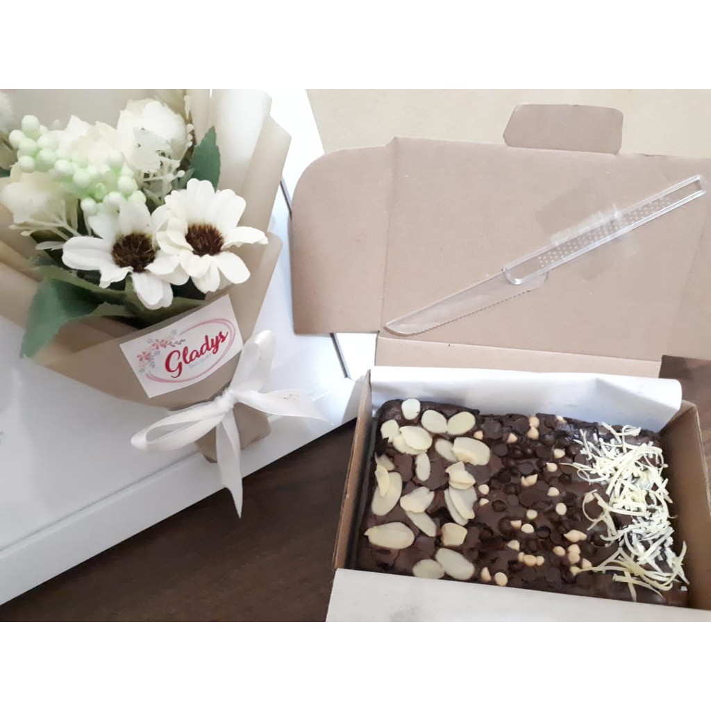 

BROWNIES by BROWNIRA - PERSONAL SIZE 15 X 10