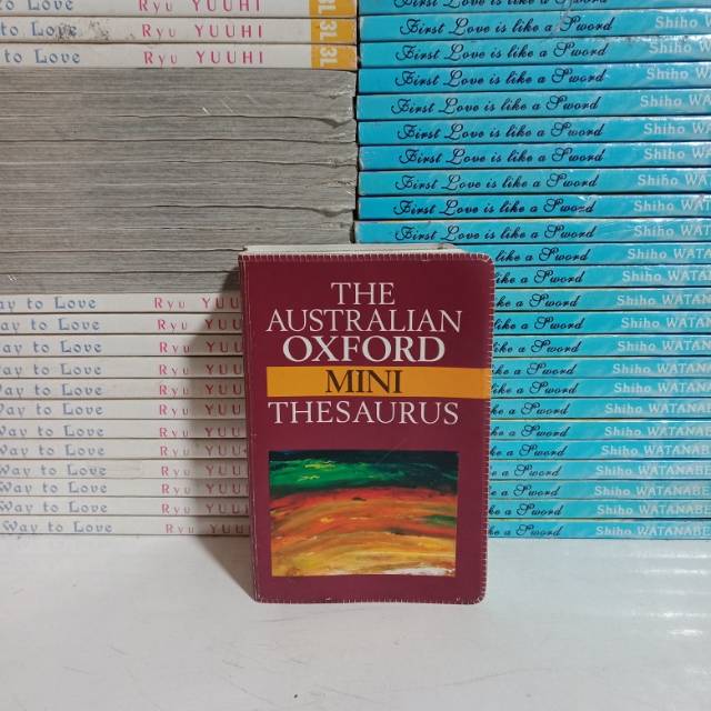 Jual BUKU ORIGINAL THE AUSTRALIAN OXFORD MINI THESAURUS Shopee Indonesia