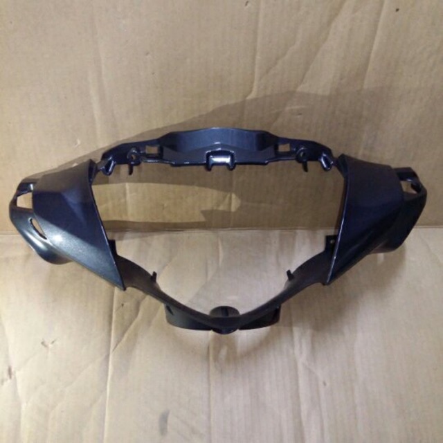 Batok Depan Supra x 125 Helm in grey abu abu