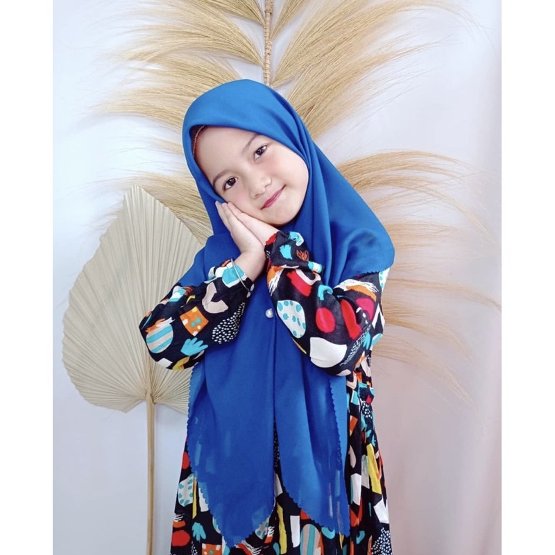 HIJAB SEGIEMPAT KIDS / HIJAB ANAK ABG / BELLASQUARE ANAK / JILBAB ANAK / KERUDUNG ANAK / HIJAB POLOS