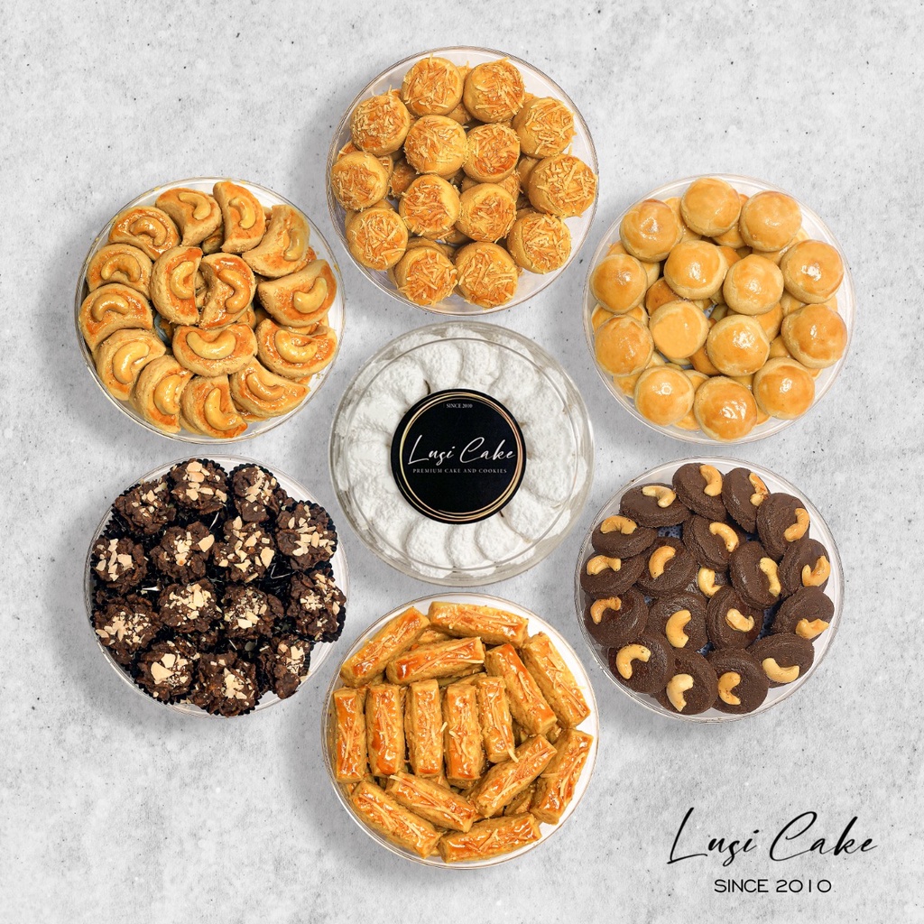 

KUE NASTAR PREMIUM KHUSUS LUAR KOTA by Lusi Cake