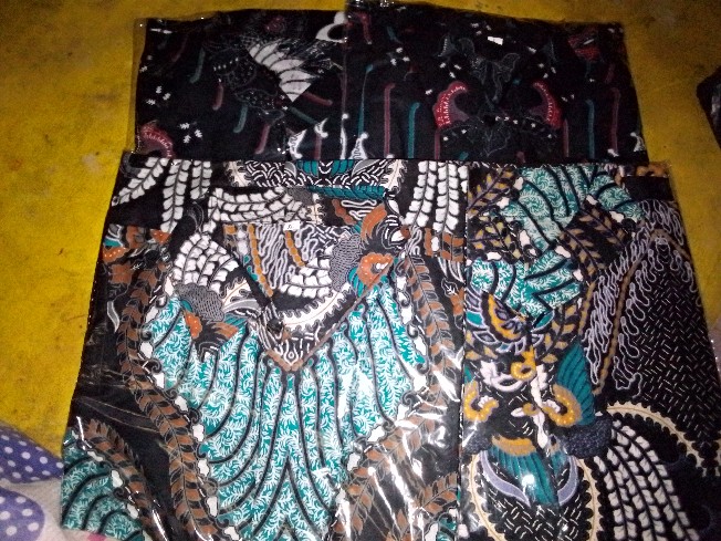 Batik Couple Keluarga, Baju Batik Couple Keluarga Ori Ndoro Jowi Dnt Kupu Putih