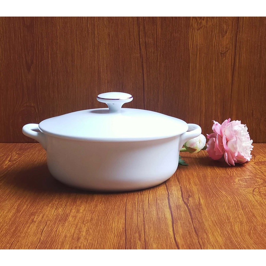 Mangkok saji / Basi Keramik dengan Tutup