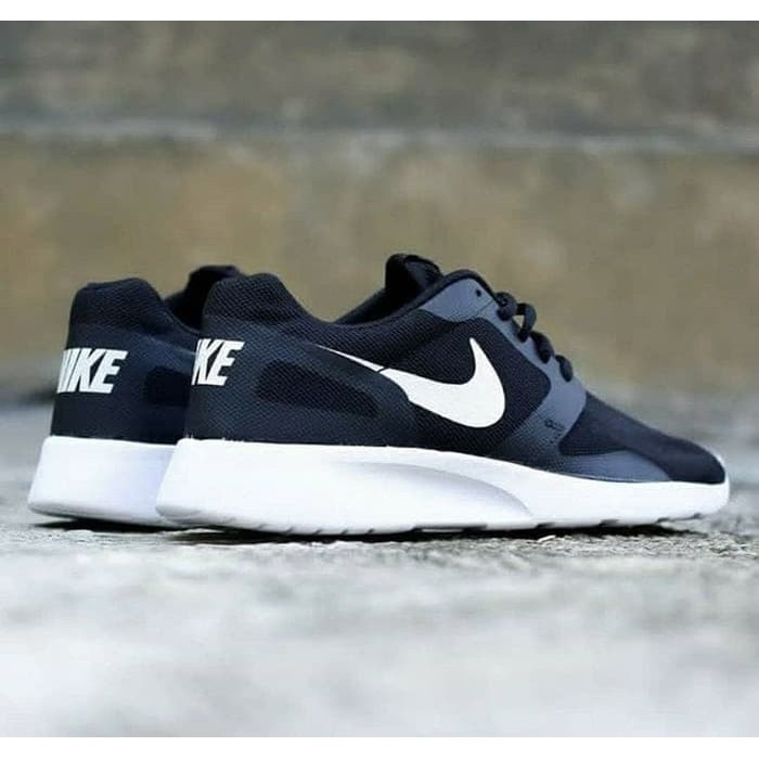 ORIGINAL SEPATU PRIA SNEAKERS RUNNING NIKE KAISHI RUN BLACK WHITE