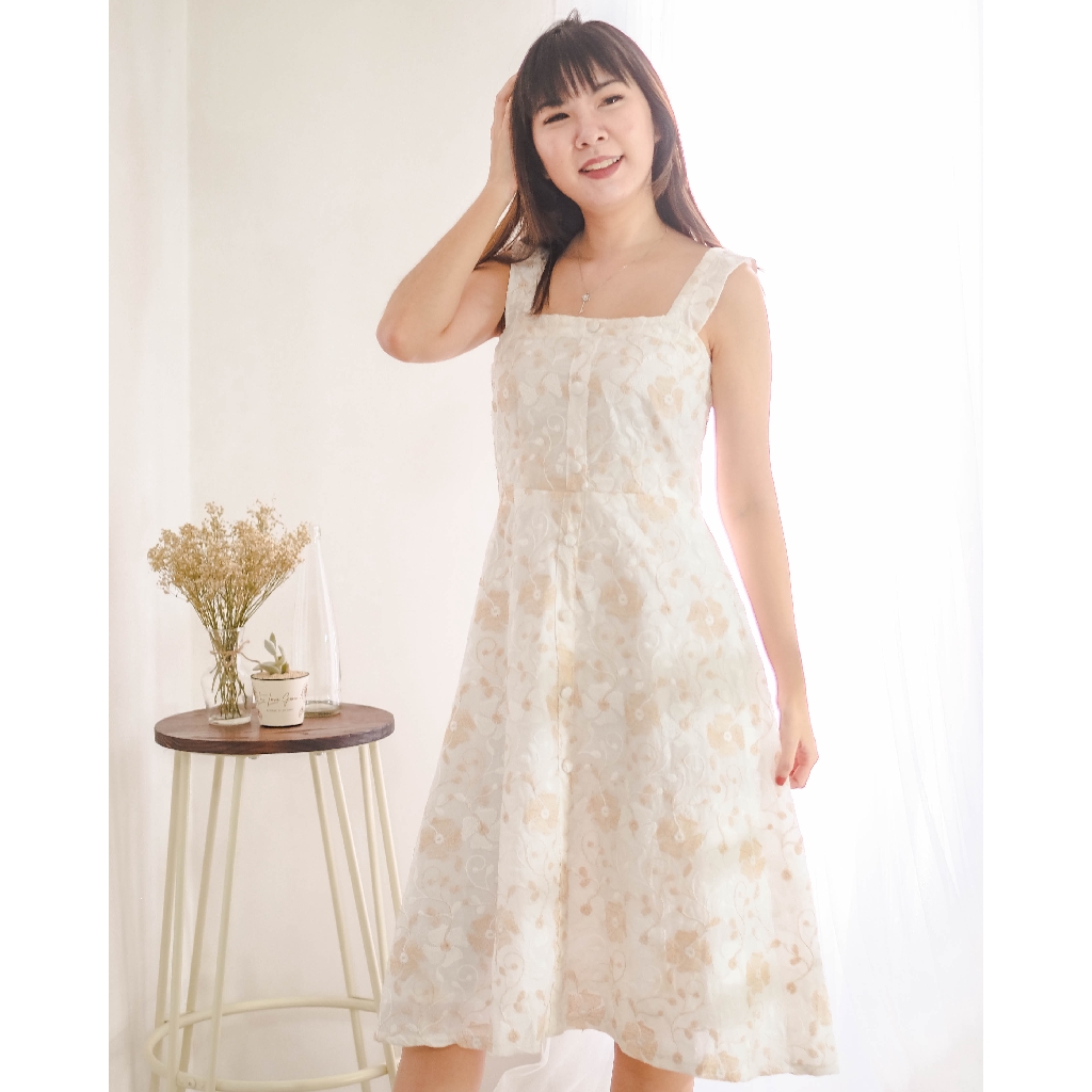 [Yoorafashion] Em   broidery Premium Dress Pakaian Wanita