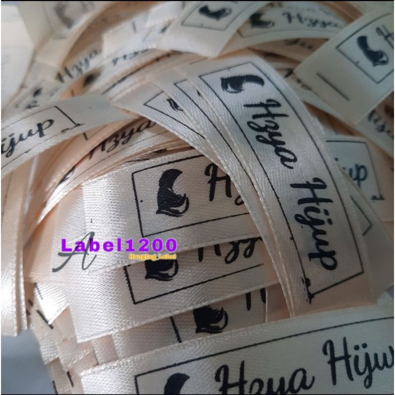

label satin free potong free desain label hijab label masker label satin pita satin