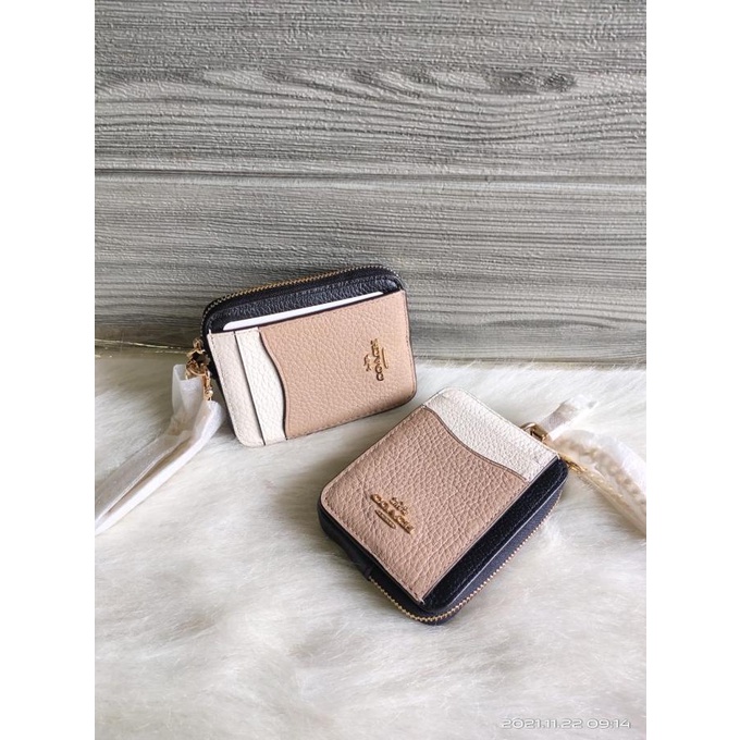 

COACH Zip Card Case Colorblock Chain Wallet Chalk Tan Pink Multi C1886