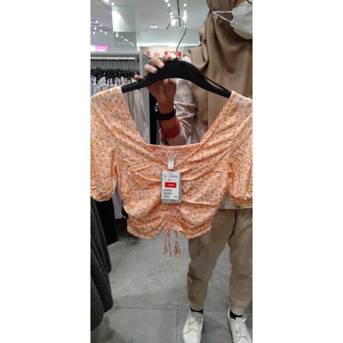 Baju Atasan Crop Top Wanita Floral H&M SALE