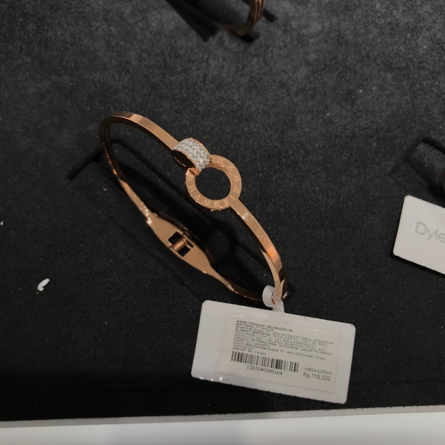 (JASTIP KKV) GELANG (HARGA SUDAH TERMASUK JASTIP)