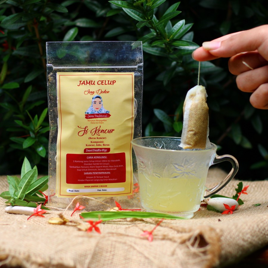

jamu celup beras kencur (jengdedew)