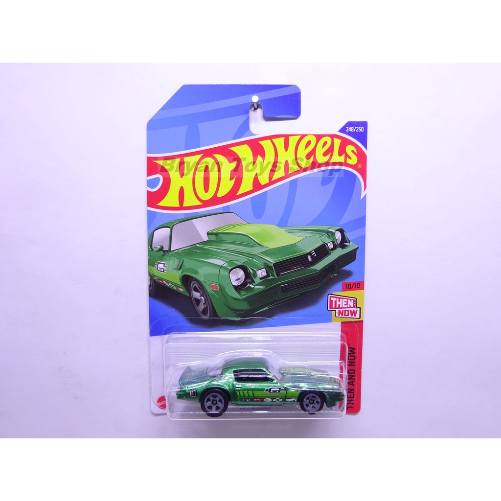 Hot Wheels 81 Camaro Hijau