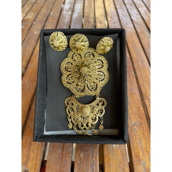 Set Bros Kebaya Alpaka Bali (Giwang Tusuk Jepit Biasa)