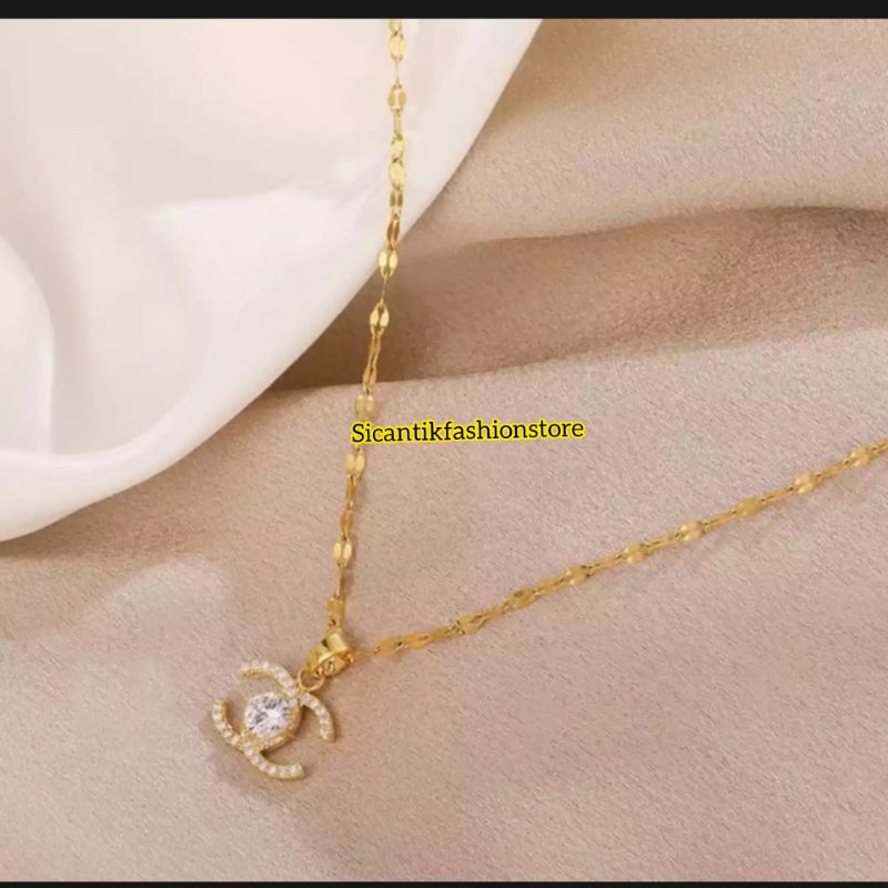 Kalung Titanium Liontin Chanelll Terbaru Anti Karat selamanya Kalung Wanita Chanelll Kekinian Mewah Fashion Wanita