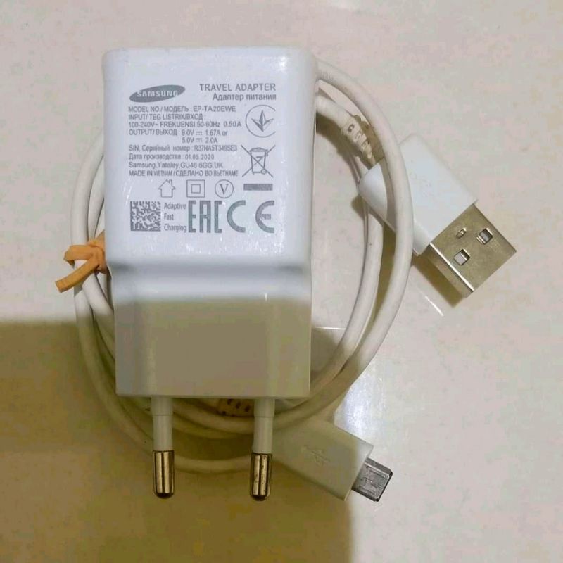 CHARGER ORI BAWAAN SAMSUNG S6 EDGE S6 FLAT S7 EDGE S7 FLAT NOTE 5 ISI DAYA CEPAT AKTIF