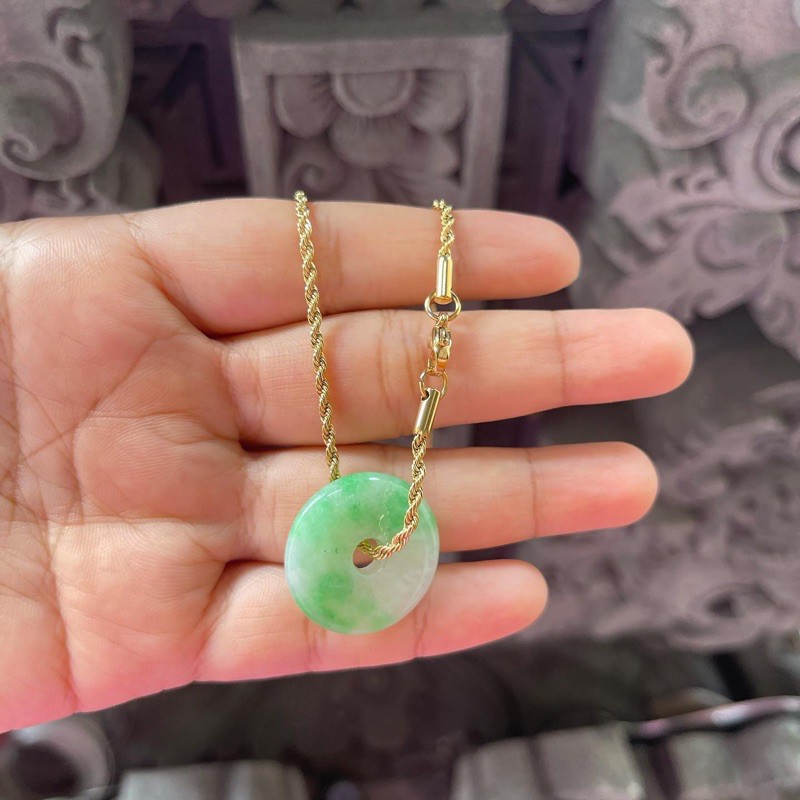 Liontin Giok + Rantai Kalung Titanium