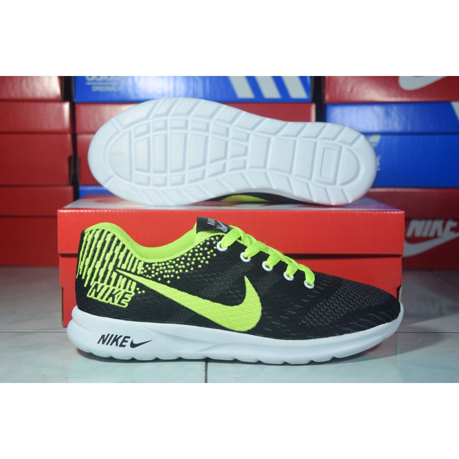 SEPATU NIKE FLYKNIT RUNNING - HIJAU HITAM