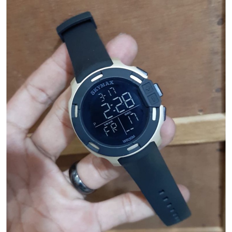 Jam Tangan Tahan Air Berenang Jam Skymax Jam Tangan Terbaru Original Bahan Halus Outdoor Series