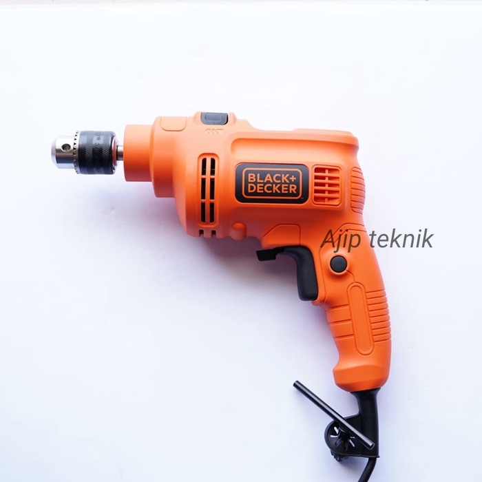 Black + Decker 10mm 550W Hammer Drill Variable Speed TP555