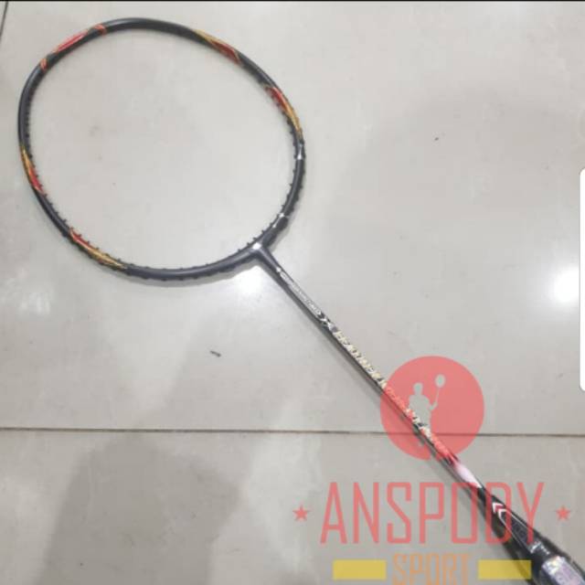 RAKET BADMINTON APACS FEATHER WEIGHT 300