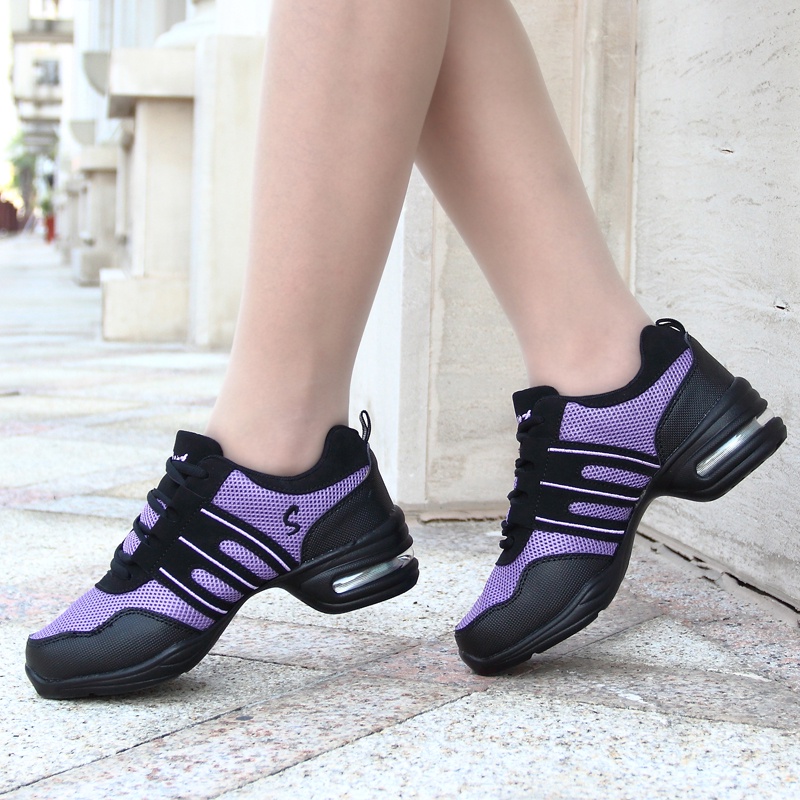 Sepatu dansa Wanita  Sepatu siswa Sepatu Sneakers Wanita Bahan  Gaya Modern Breathable Lembut Untuk Dansa Jazz yang anti selip