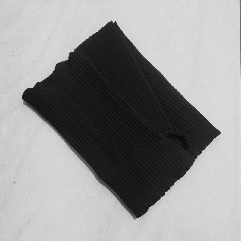 HIJAB SYIRA PRISKET ORI SK23 COLLECTION-Hitam