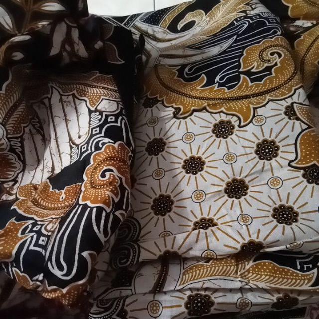 Couple Keluarga Batik Couple Keluarga Motif Kupu Warna Coklat Sama Abu