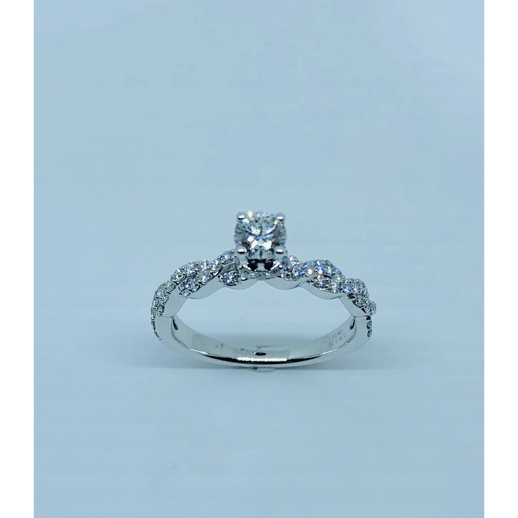 Grand Saerah Classic Diamond Ring