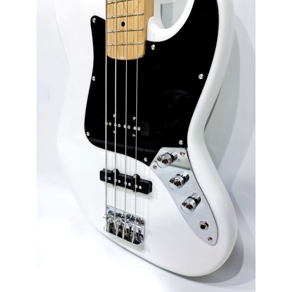 Bass Listrik Elektrik Merk Fender Jazz Bass Warna Putih Bonus Kabel Jack Jakarta Murah