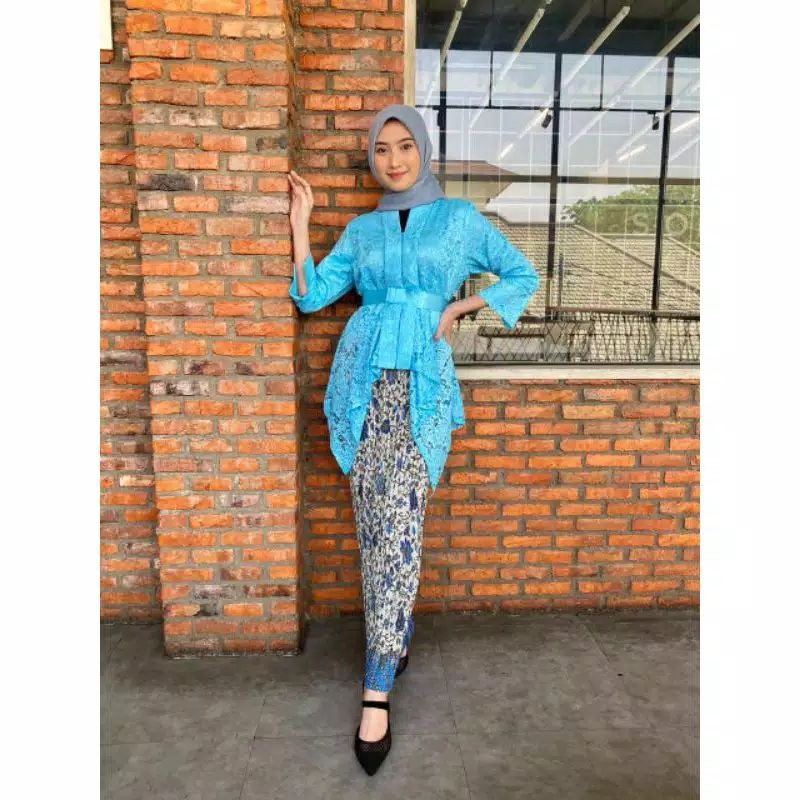 SETELAN KEBAYA BROKAT/KEBAYA ORIGINAL/KEBAYA PESTA/PB