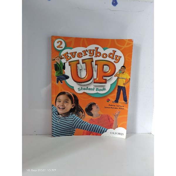 EVERYBODY UP STUDENT BOOK 2