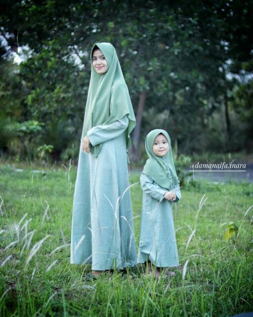 Salim Moslem –BARU!!! Busana Muslim/Gamis Anak Perempuan Daily Triji Set Kerudung Wolfis USIA 1-10TH