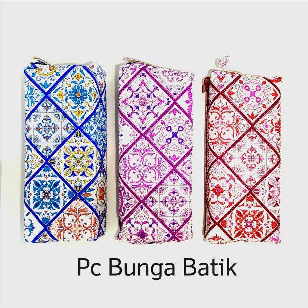 

Pencil Case Bunga Batik/Tempat Pensil