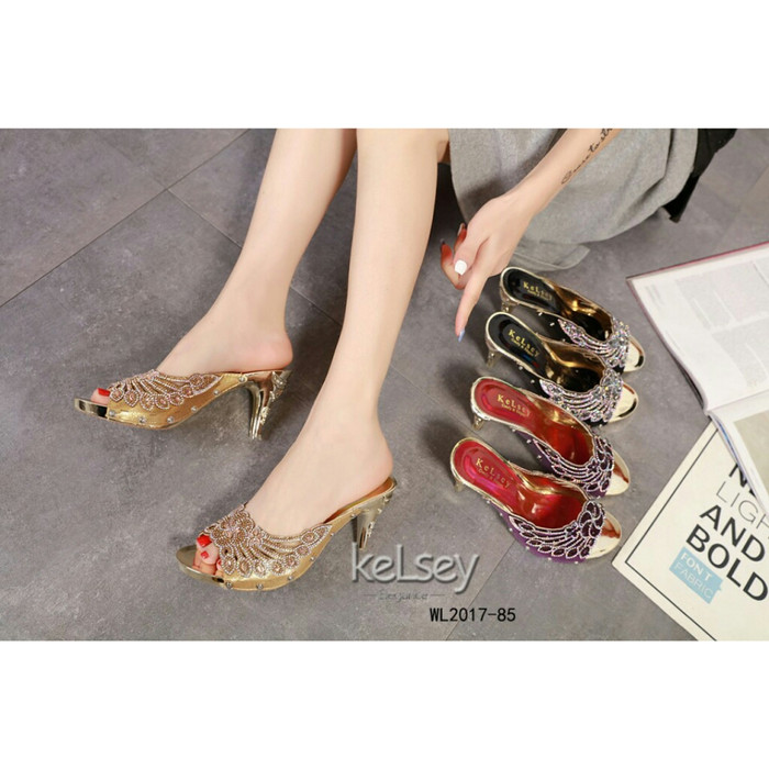 TANYA STOCK DULU [KELSEY KEBAYA CRYSTAL HEELS 2017-85] Sandal Pesta