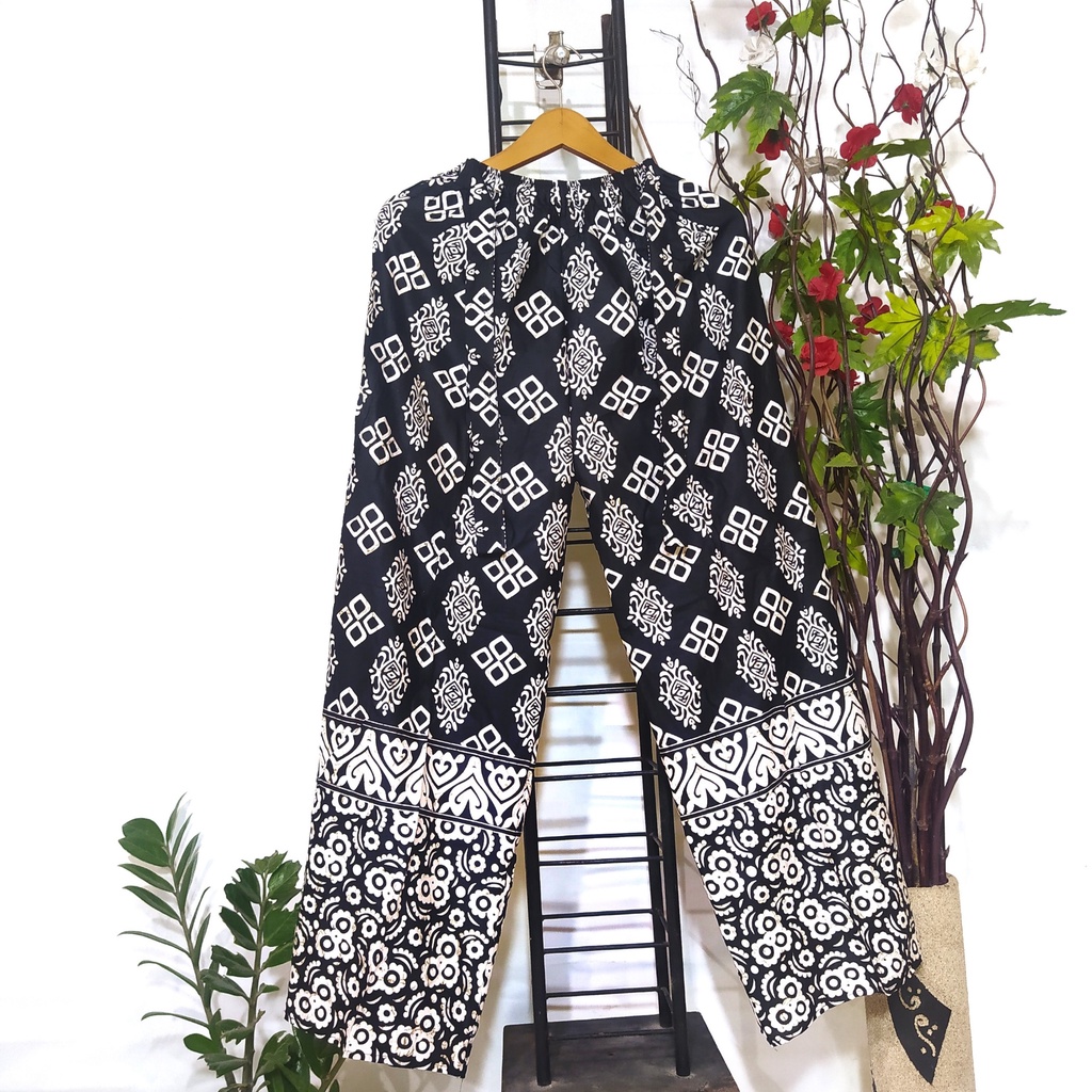 CELANA PANJANG KULOT WANITA DEWASA BAHAN RAYON ADEM NYAMAN MOTIF BATIK-KL Klengan 2