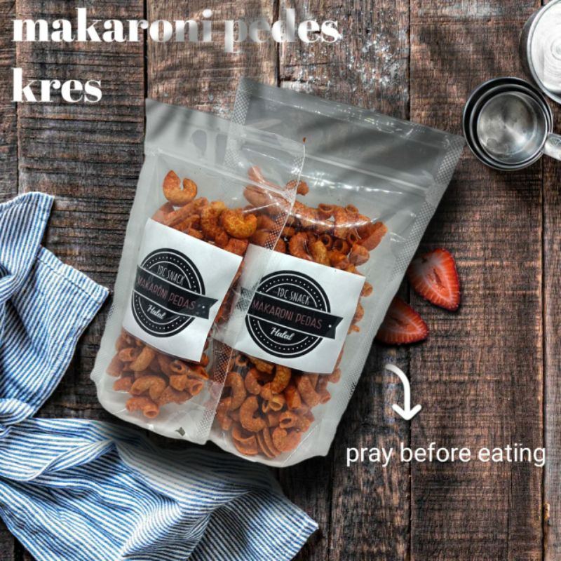 

(PROMO TERBATAS) Makaroni Pedas/ Camilan Pedas / Camilan Kekinian/ Isi 100 gr & 50 gr