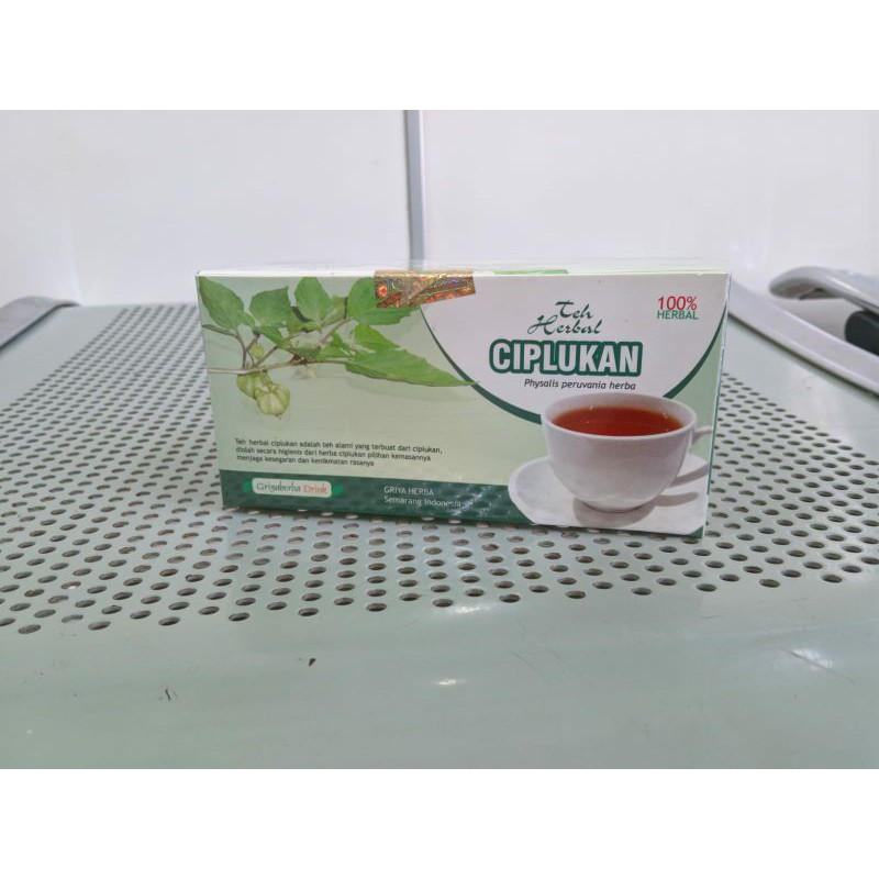

minuman herbal teh ciplukan