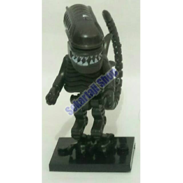 Lego Mini Figure Aliaa Vs Predator ALIEN