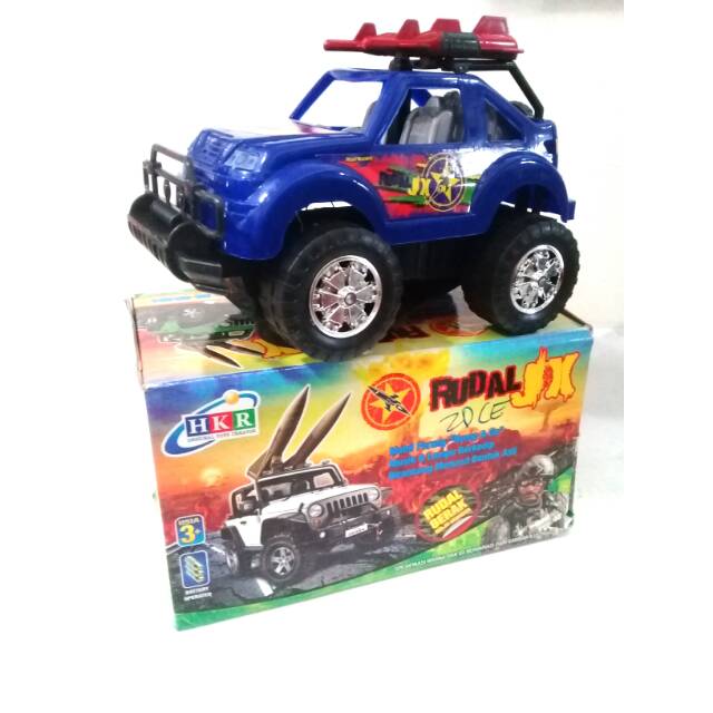 Mainan mobil RUDAL $