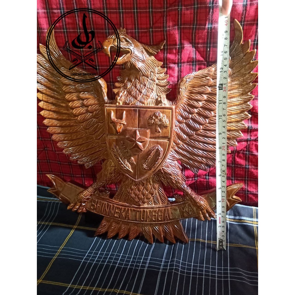 Lambang Garuda - Kerajinan Tangan Ukir Pahat 3D Kayu Jati