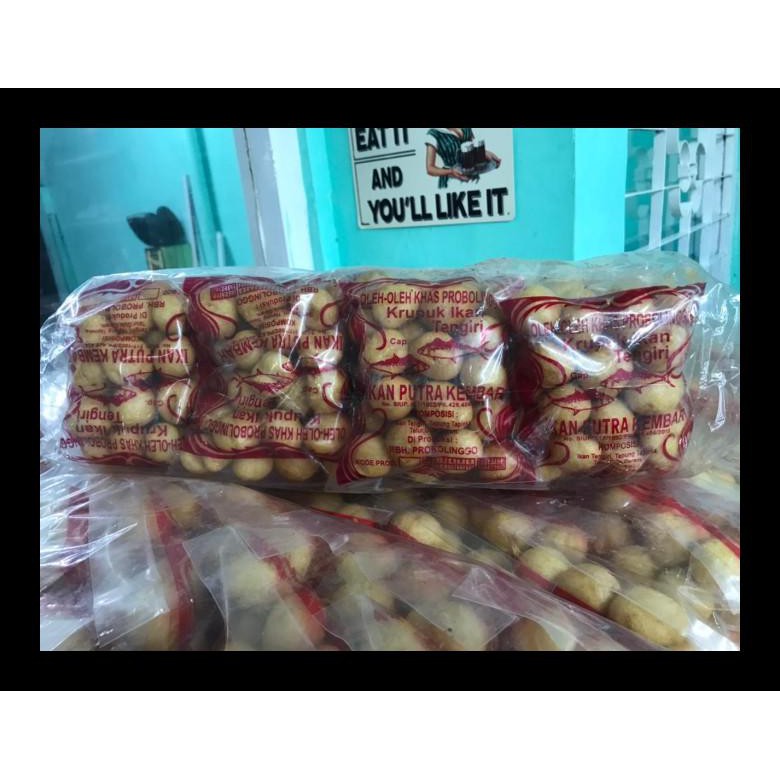

NEW! IKAN PUTRA KEMBAR (KERUPUK IKAN TENGGIRI KECIL) ISI 20BKS PALING MURAH