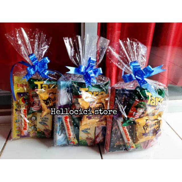 

Parcel bingkisan snack + tempat pensil kemasan rapi ulang tahun