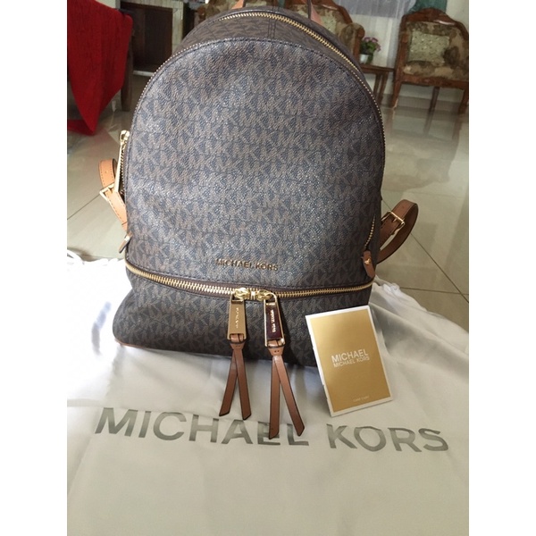 PL Tas Ransel Michael Kors Rhea